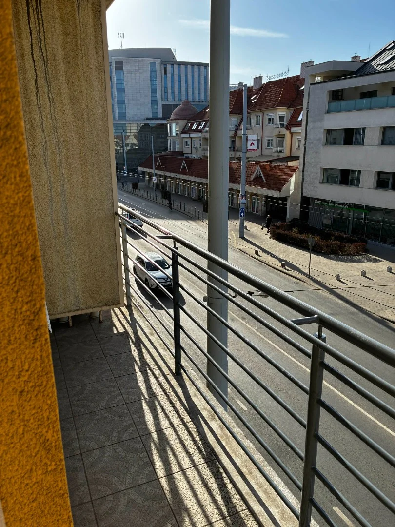 Eladó tégla lakás Debrecen Csapó - Kép 2