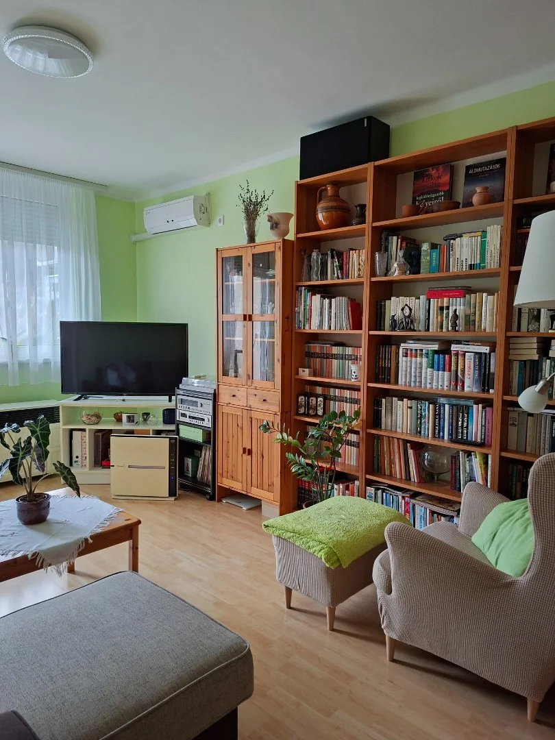 Eladó tégla lakás Szekszárd Bottyán-hegyi ltp. - Kép 6