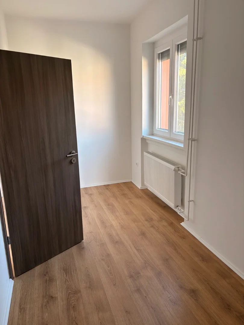 Eladó tégla lakás Zalaegerszeg - Kép 5