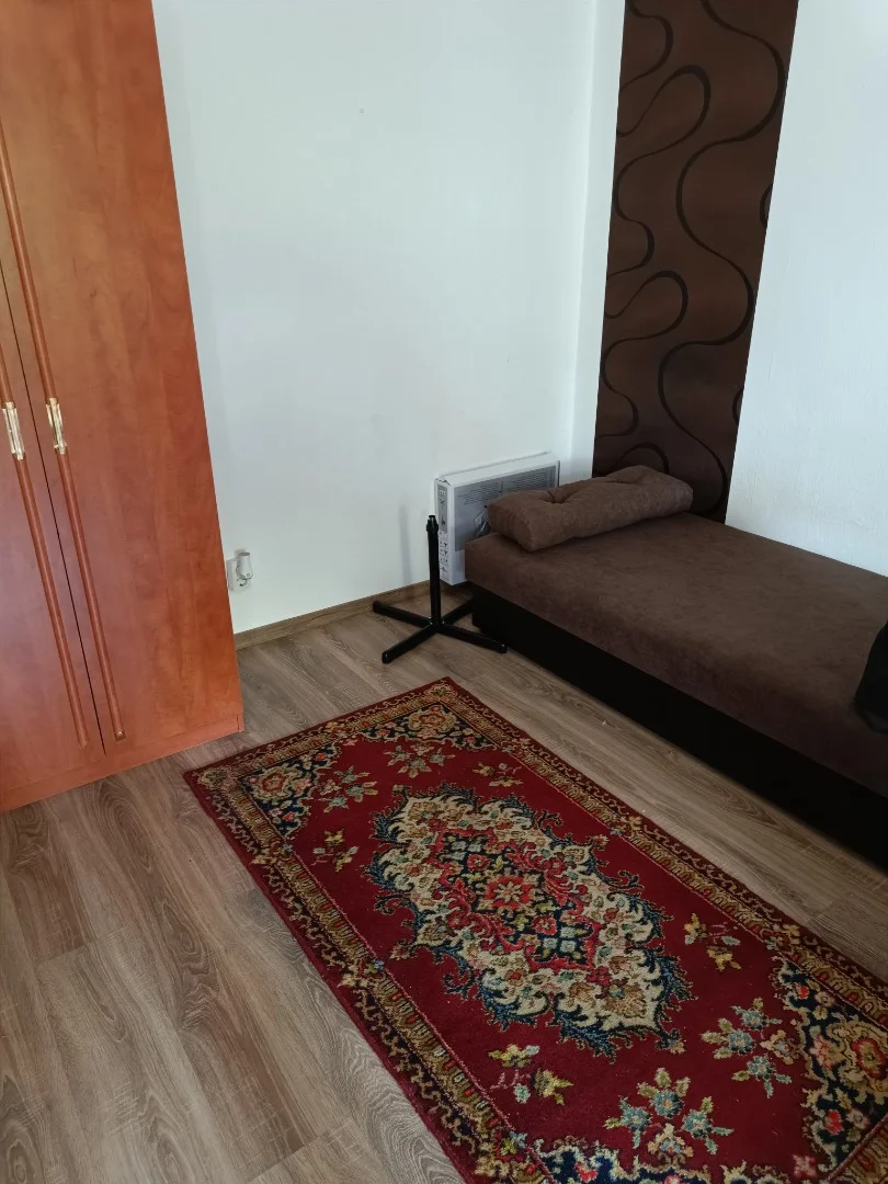 Eladó panel lakás Bakonyszentlászló Fenyves utca - Kép 2