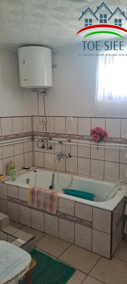 Eladó családi ház Abádszalók - Kép 6