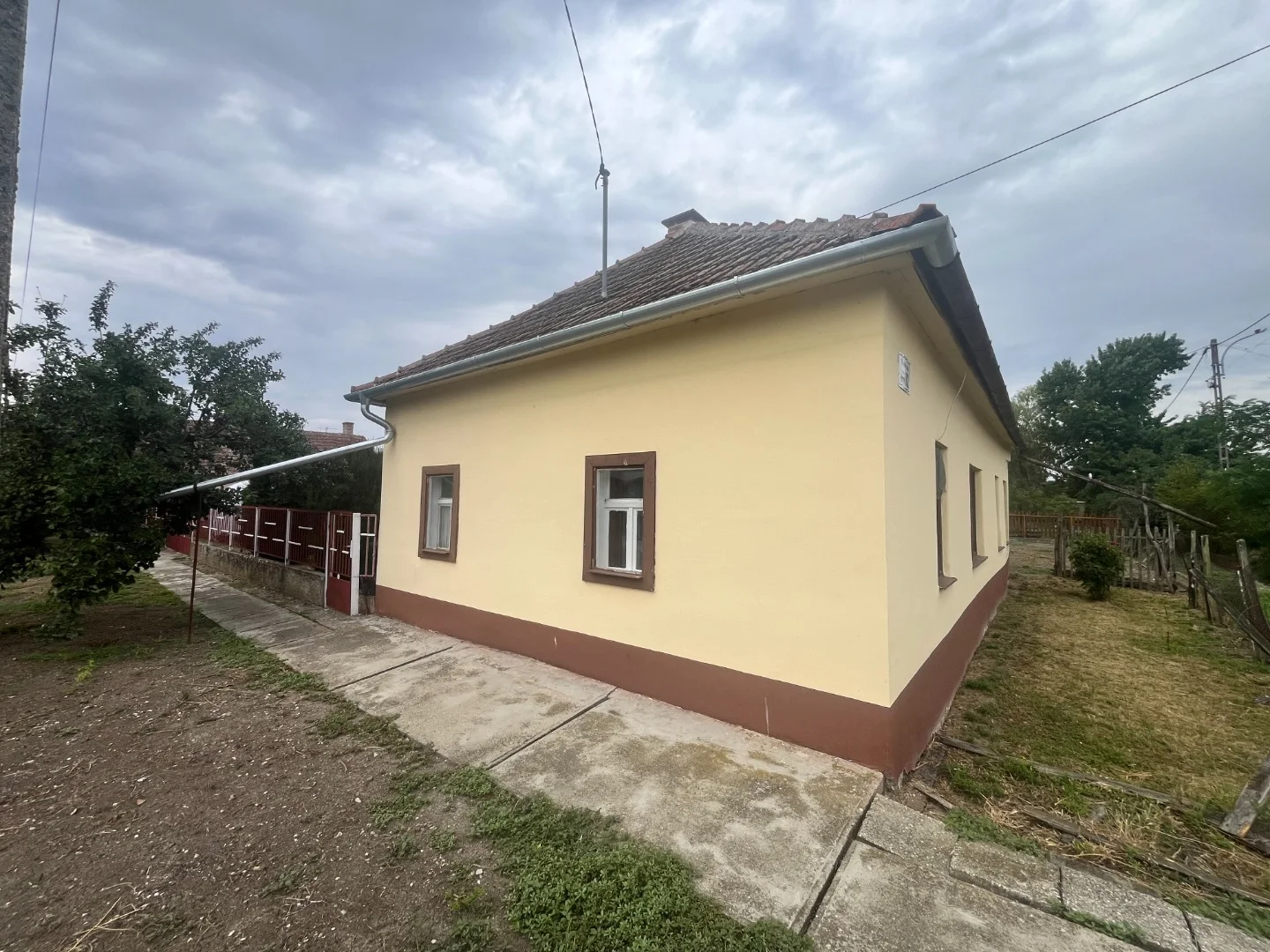 Eladó családi ház Sarkad