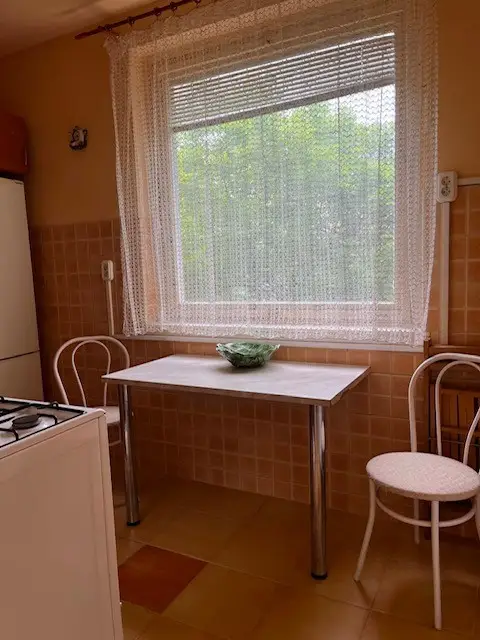 Eladó panel lakás Győr Földes Gábor
