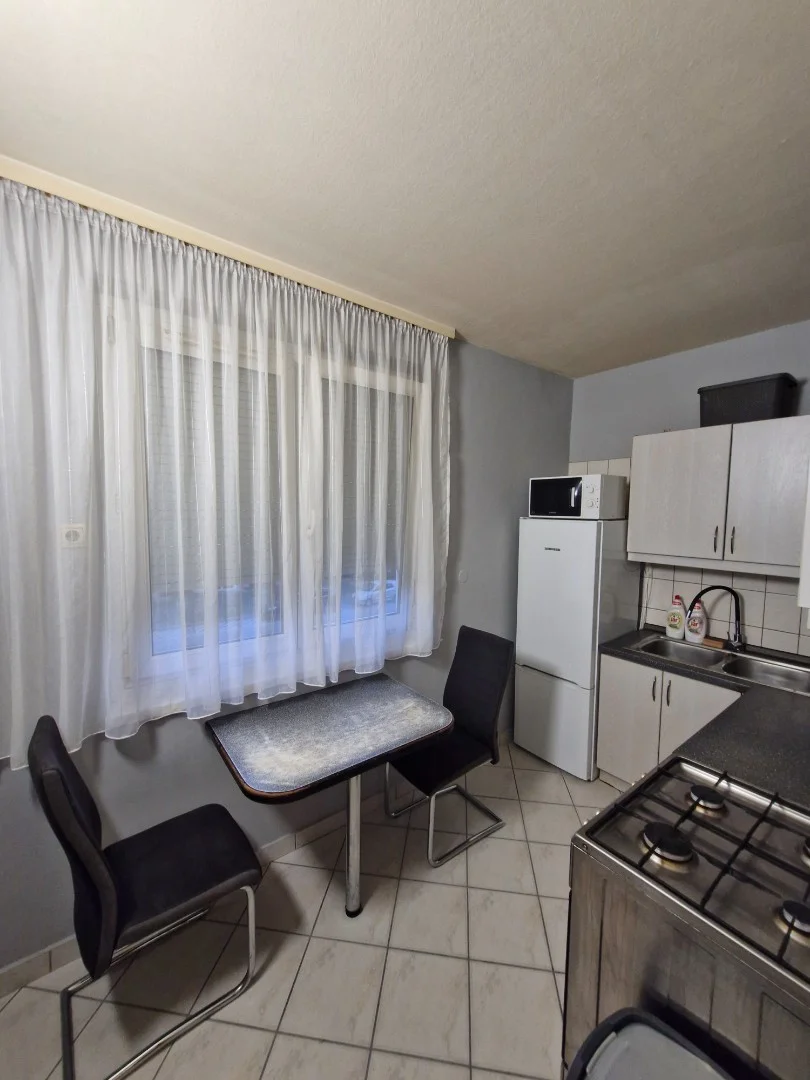 Eladó panel lakás Győr Erfurti út - Kép 7