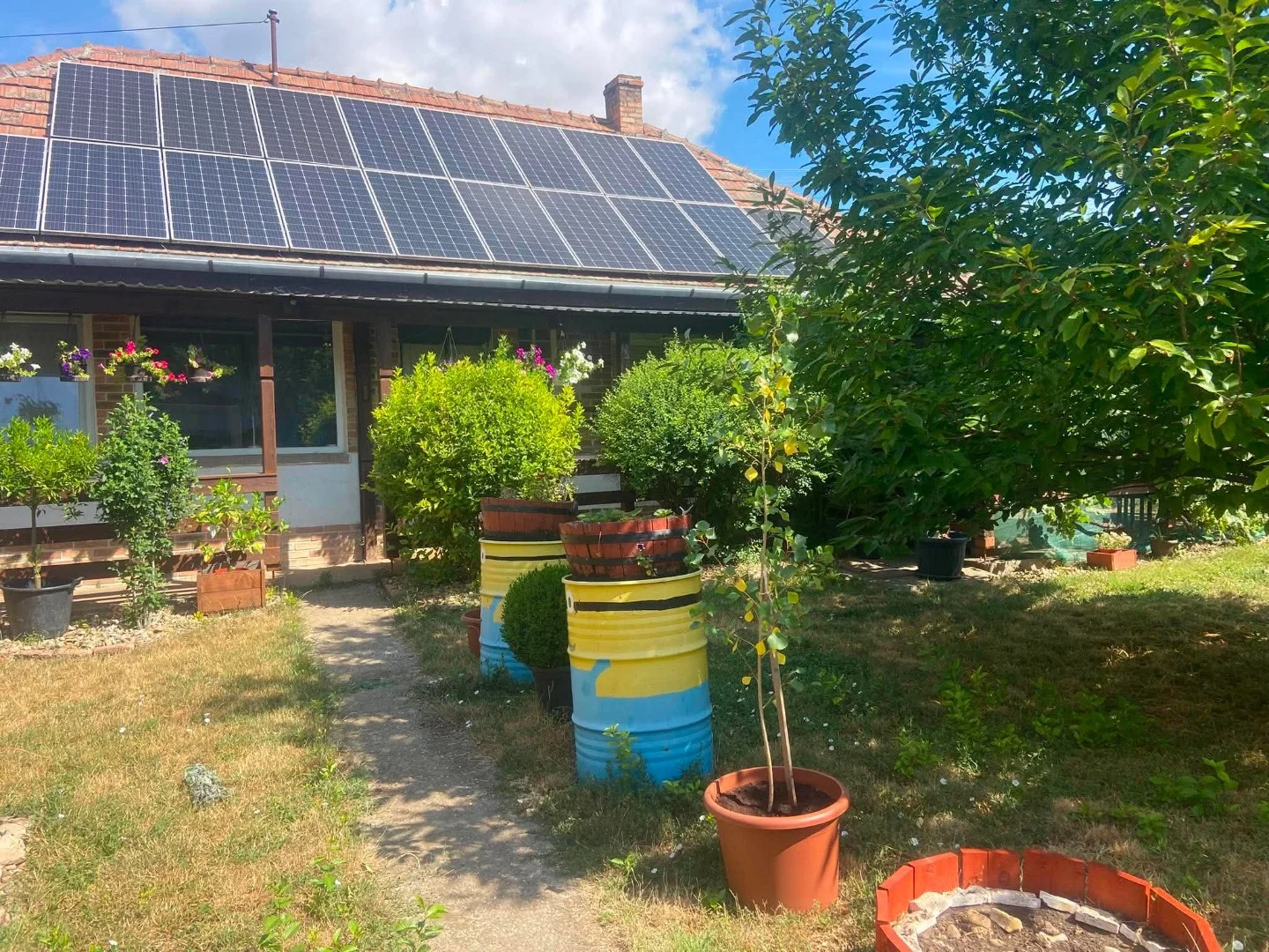 Eladó családi ház Baracs - Kép 16
