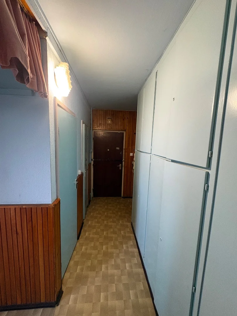 Eladó panel lakás Székesfehérvár Budai út - Kép 6
