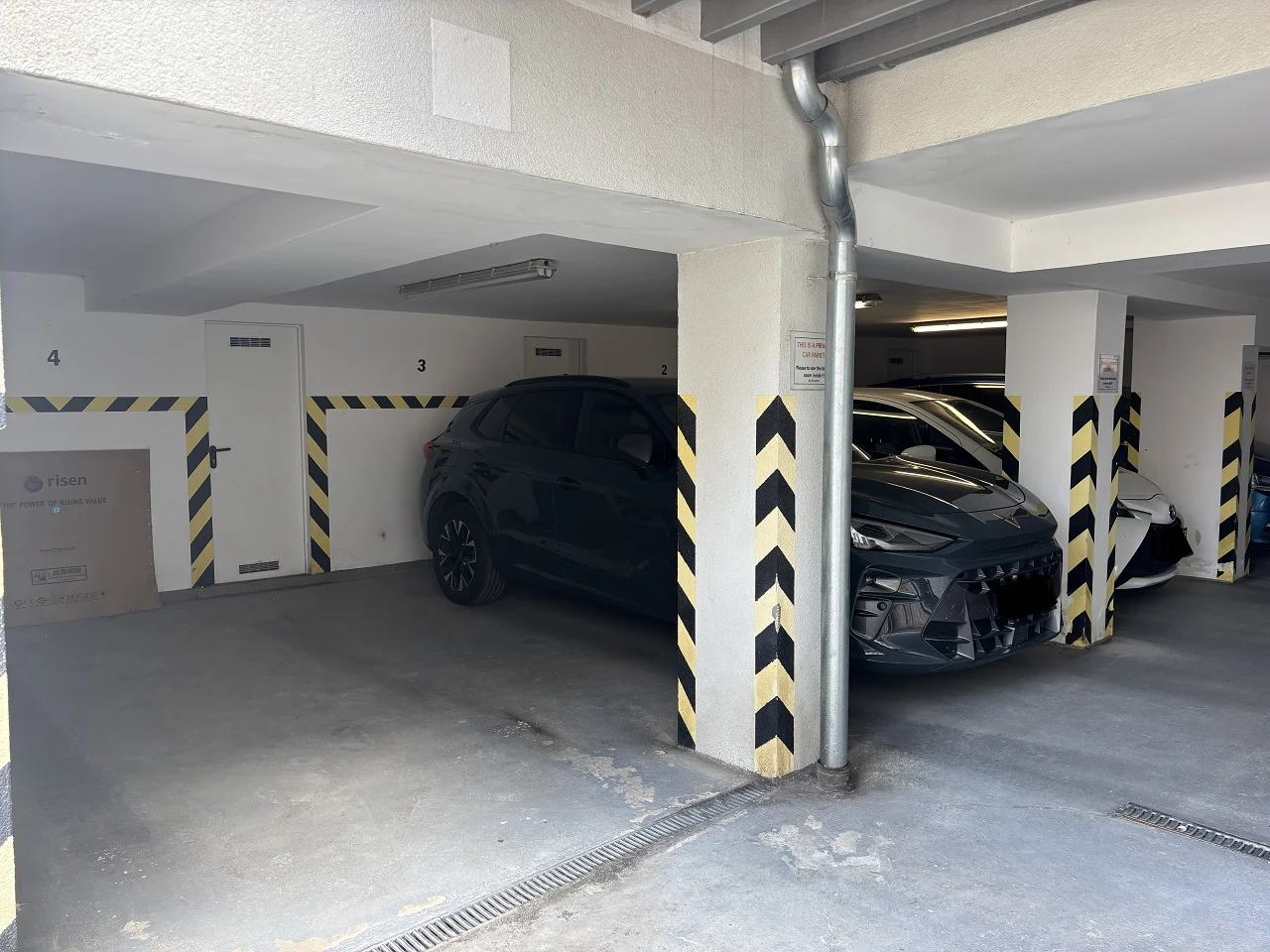 Kiadó garázs / beálló Pécs Kisfaludy Sándor - Kép 5
