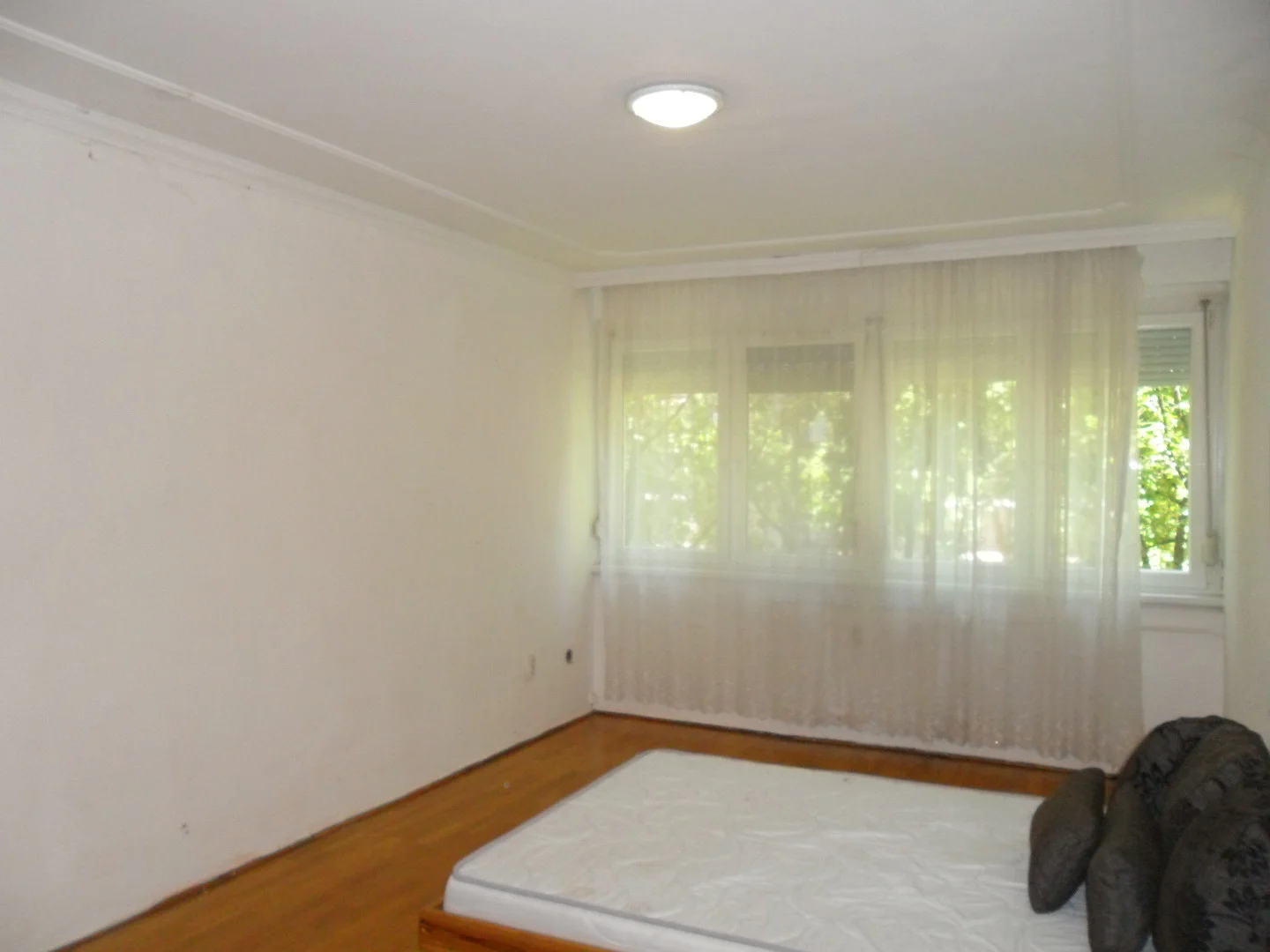 Eladó tégla lakás Debrecen