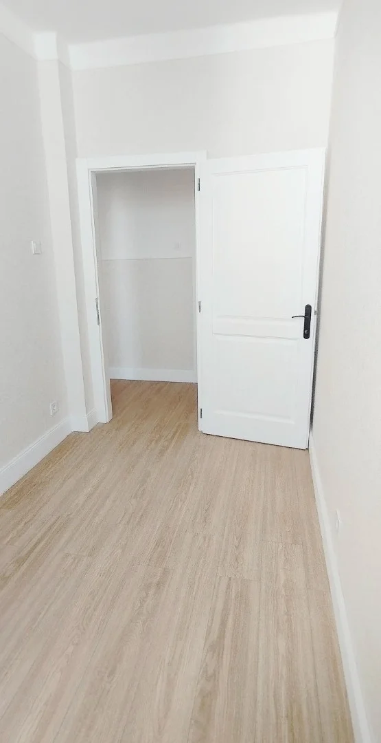 Eladó tégla lakás Veszprém Cserhát lakótelep - Kép 9