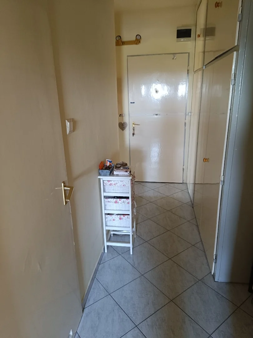 Eladó panel lakás Pécs Acsády Ignác utca