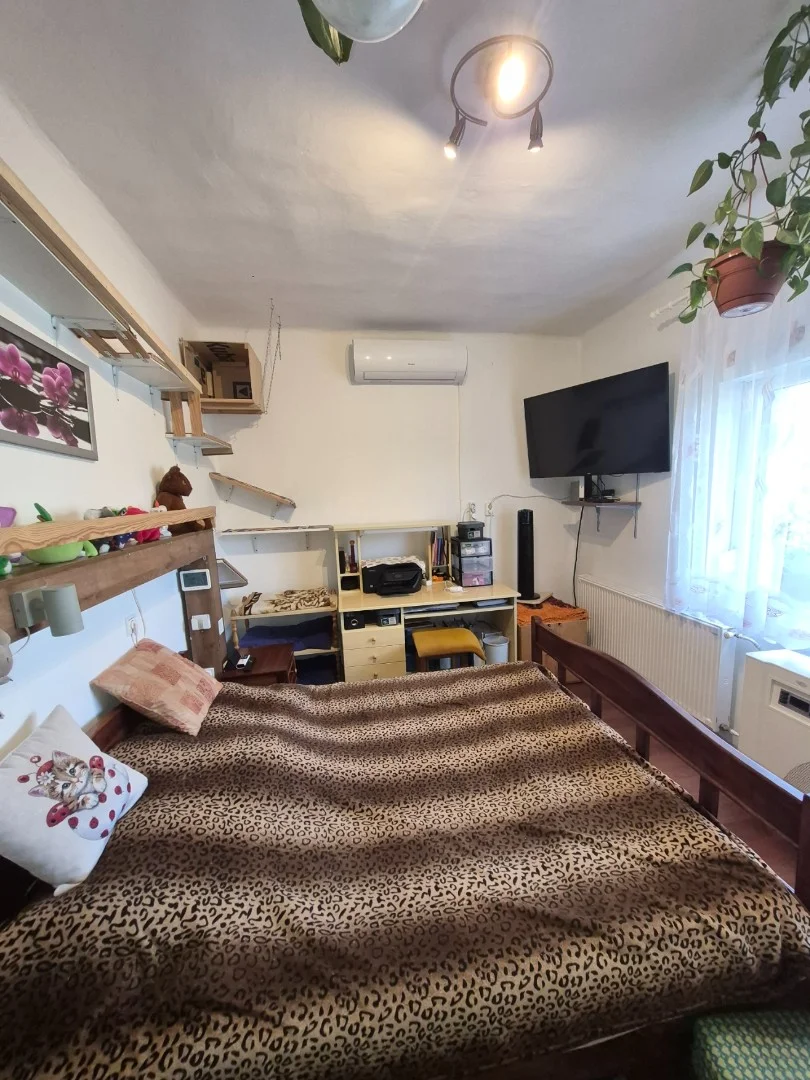 Eladó tégla lakás Pécs Táncsis Mihály utca - Kép 4