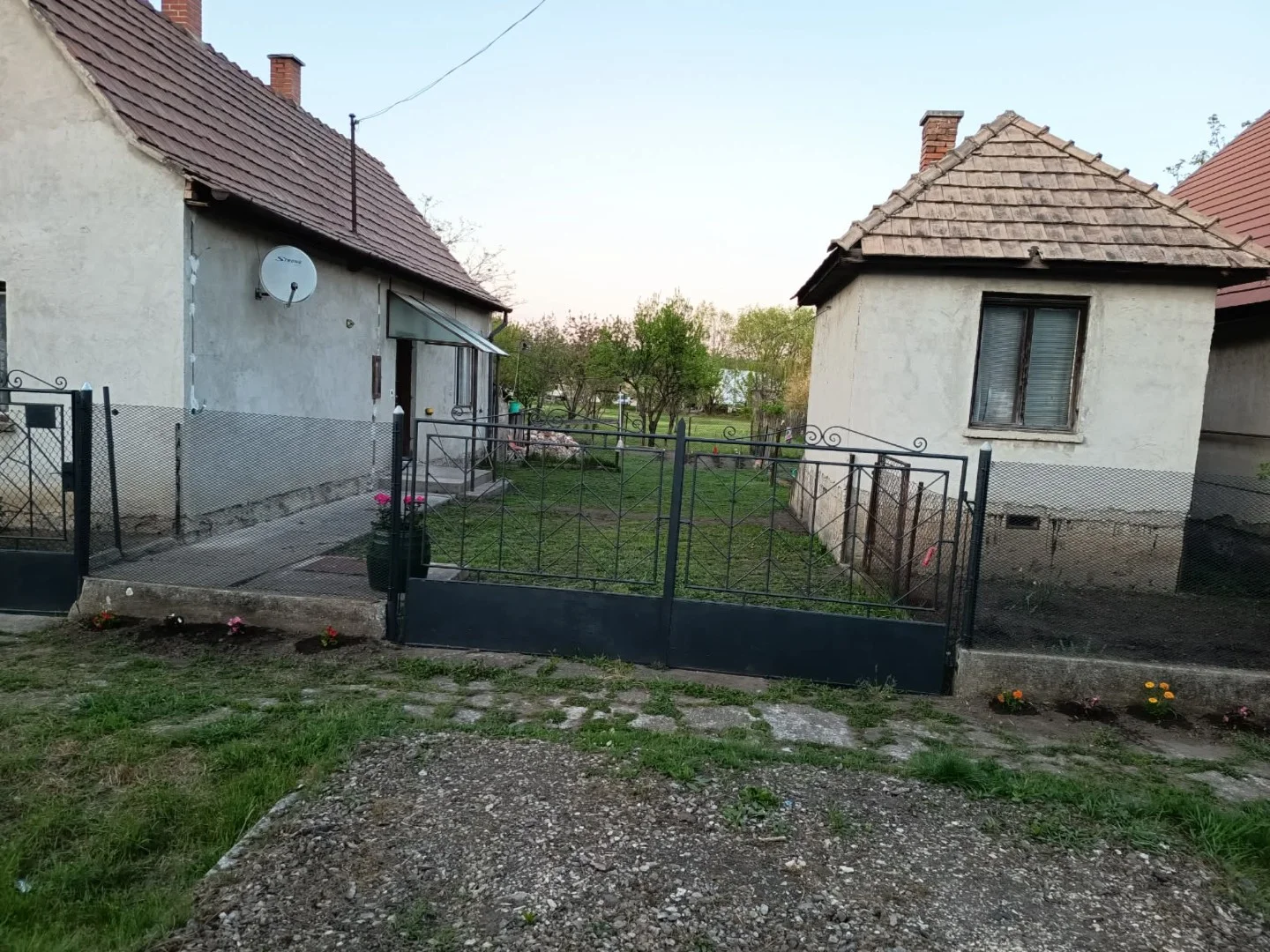 Eladó családi ház Pákozd - Kép 2