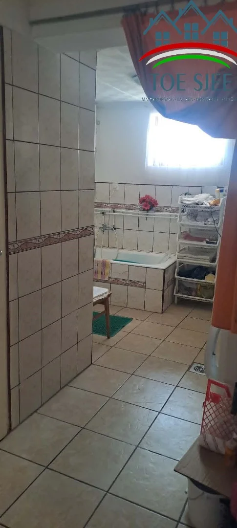 Eladó családi ház Abádszalók - Kép 5