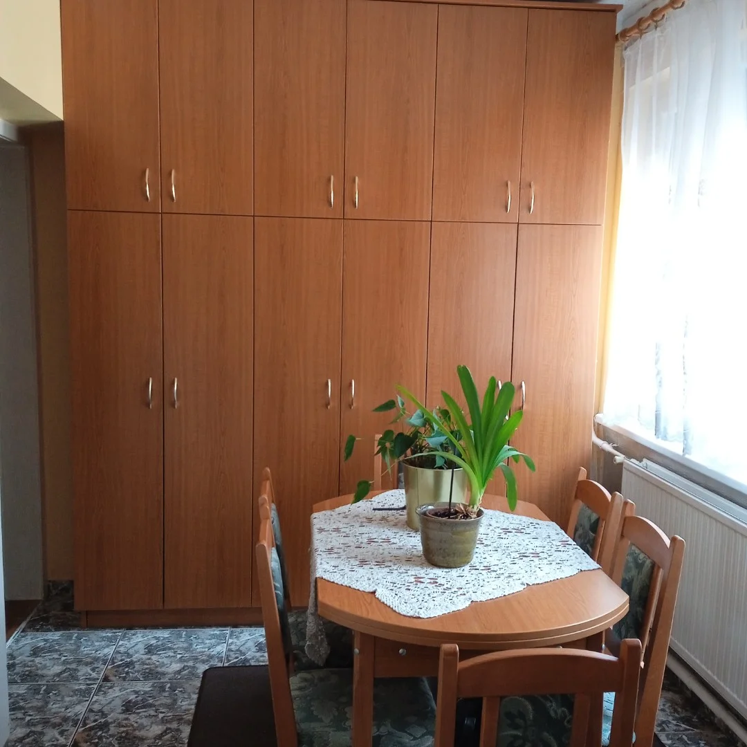 Eladó családi ház Győr Honfoglalás ut - Kép 12