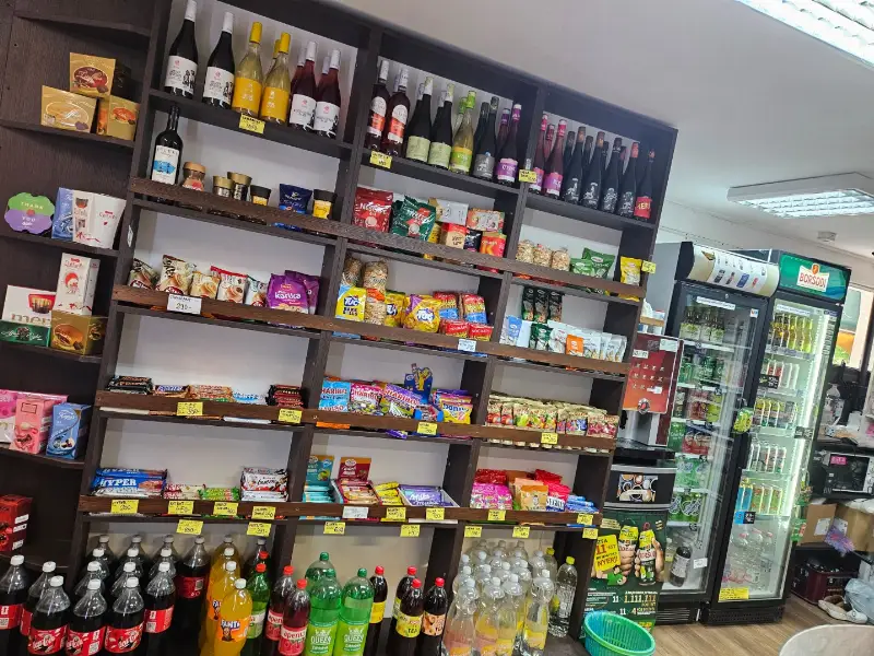 Eladó üzlet iroda / üzlet / kereskedelmi / szolgáltató Balatonfüred Arad