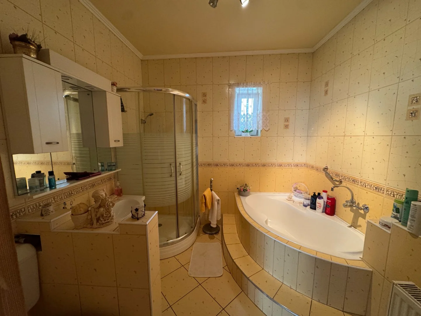 Eladó családi ház Miskolc - Kép 5