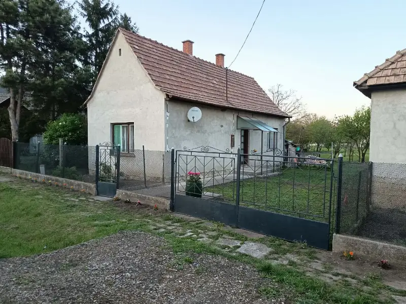 Eladó családi ház Pákozd