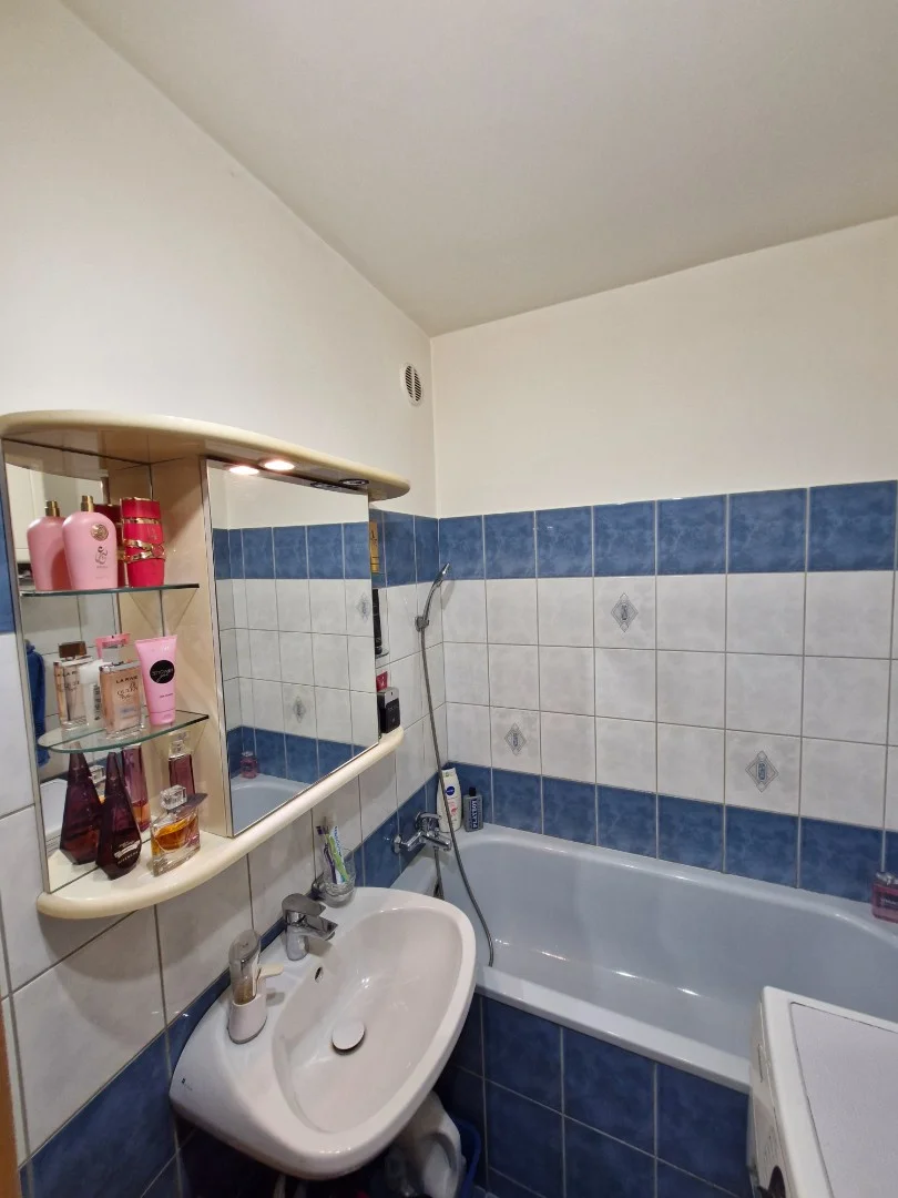 Eladó panel lakás Győr Erfurti út - Kép 8