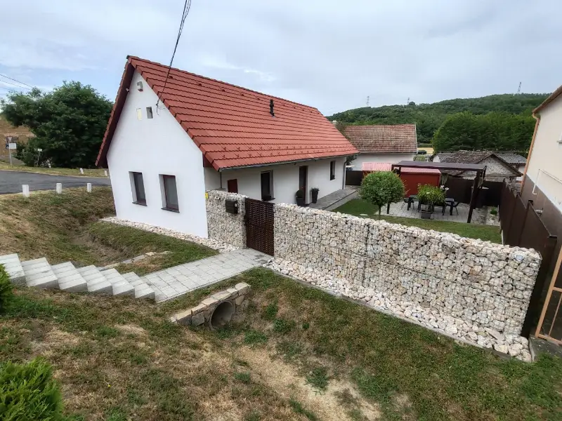 Eladó családi ház Mecseknádasd Liszt Ferenc utca