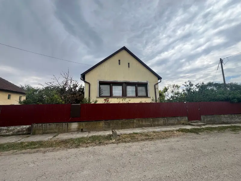 Eladó családi ház Sarkad Sirály utca