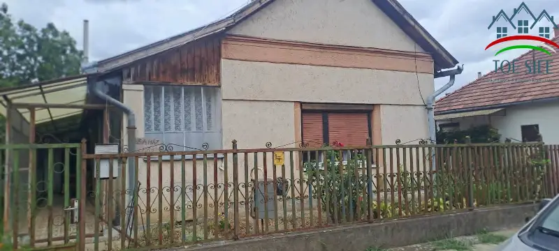 Eladó családi ház Abádszalók