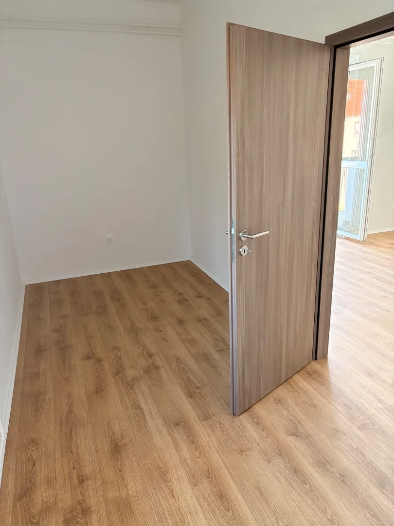 Eladó tégla lakás Zalaegerszeg - Kép 4
