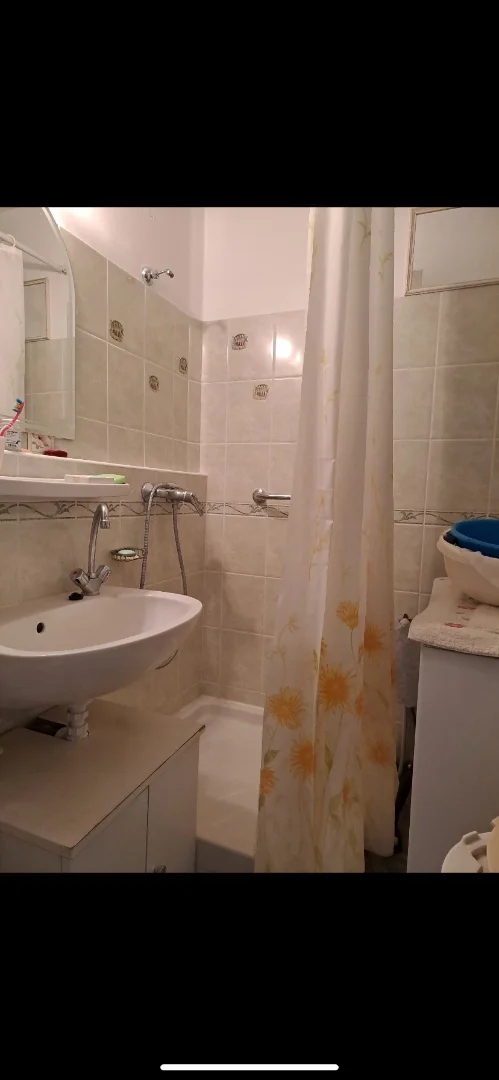 Eladó panel lakás Debrecen Hajó utca - Kép 4