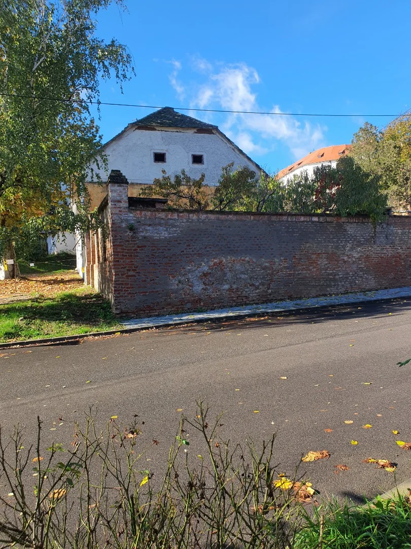 Eladó családi ház Siklós Vajda János tér - Kép 3