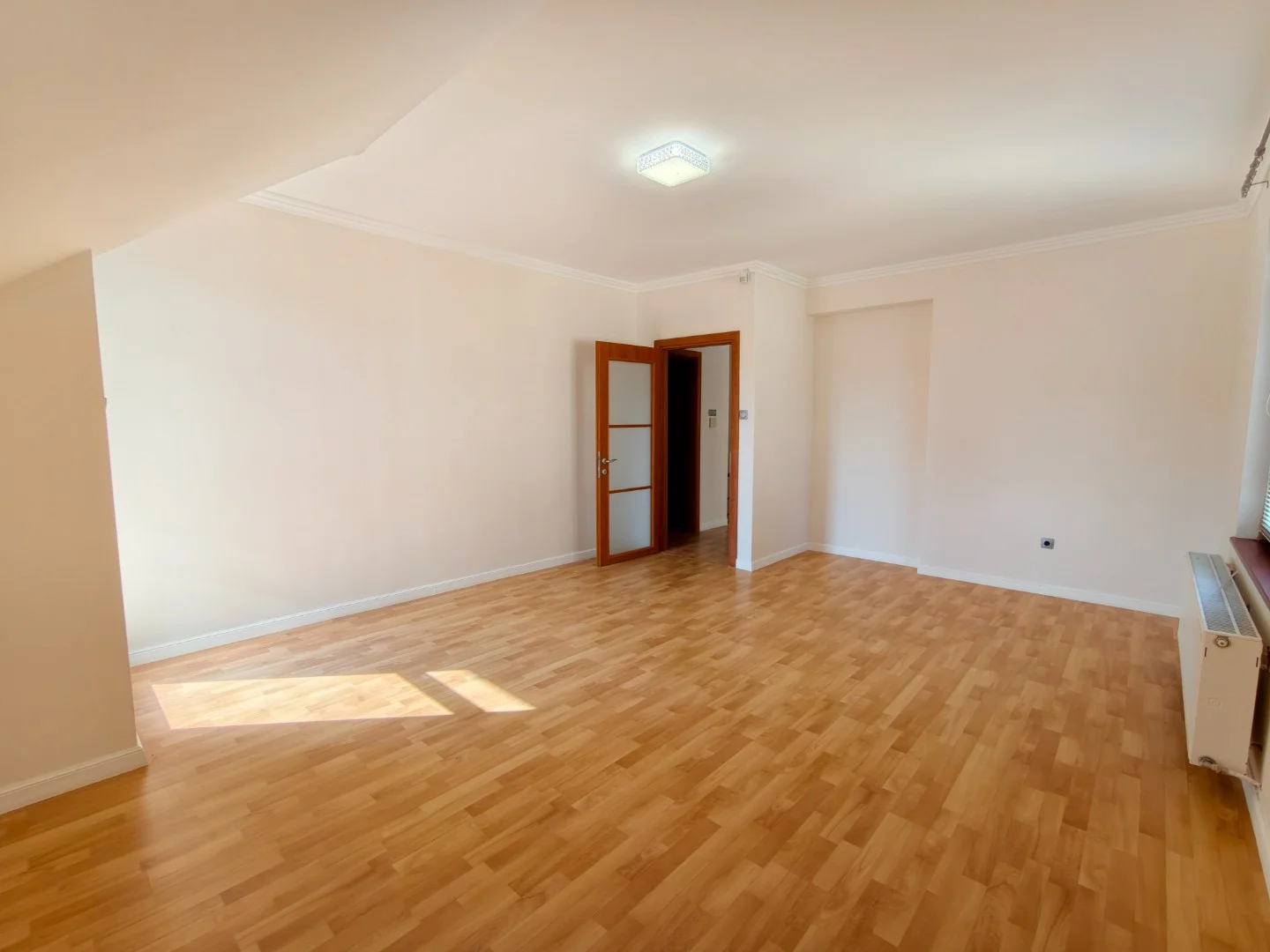 Eladó ikerház Gödöllő Buzogány utca - Kép 12