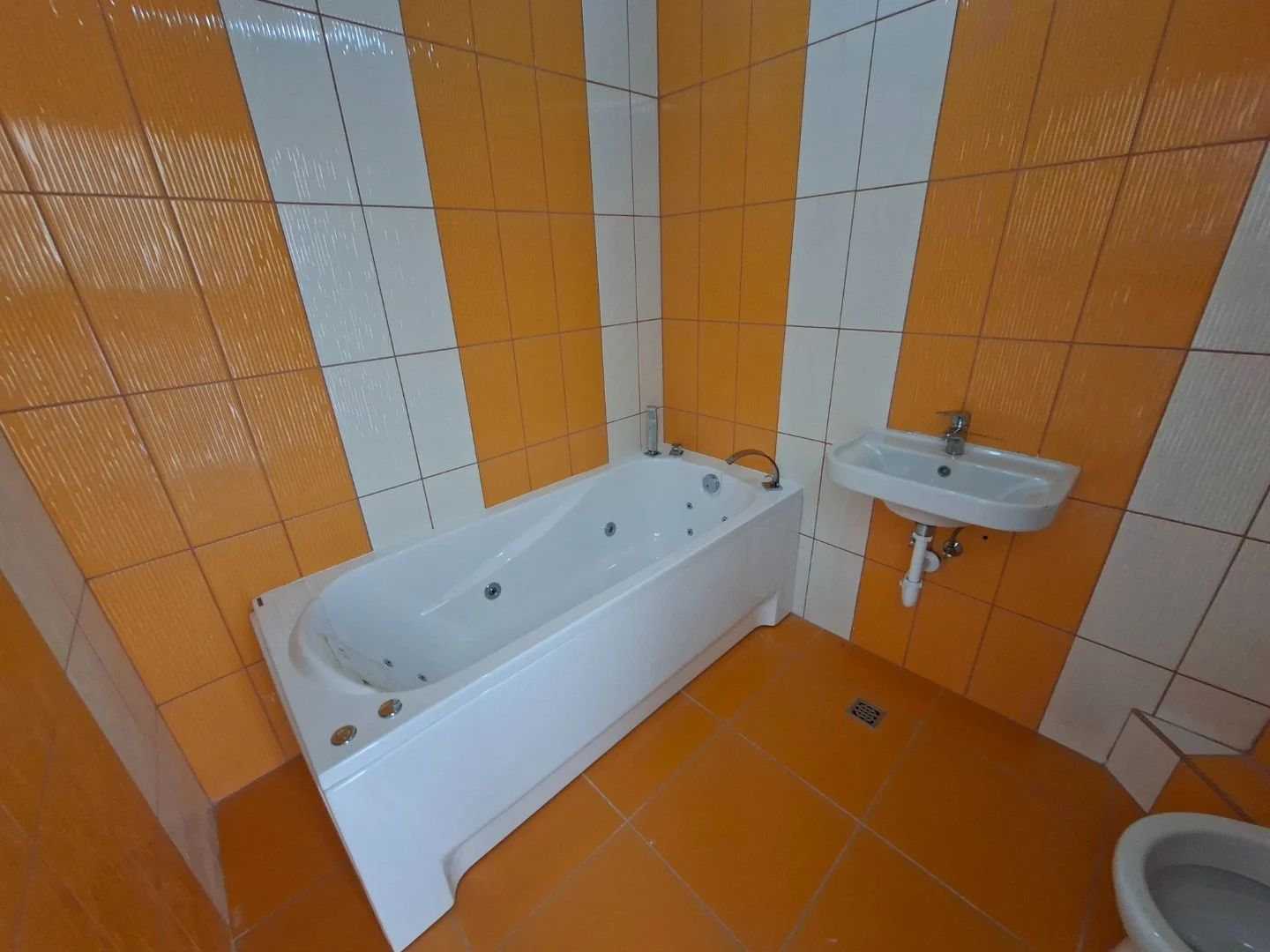 Eladó tégla lakás Piliscsaba Somlyó köz - Kép 5
