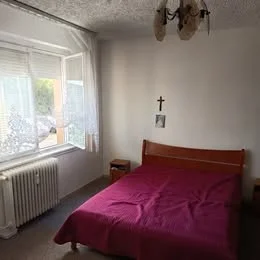 Eladó panel lakás Komló Vértanuk - Kép 4