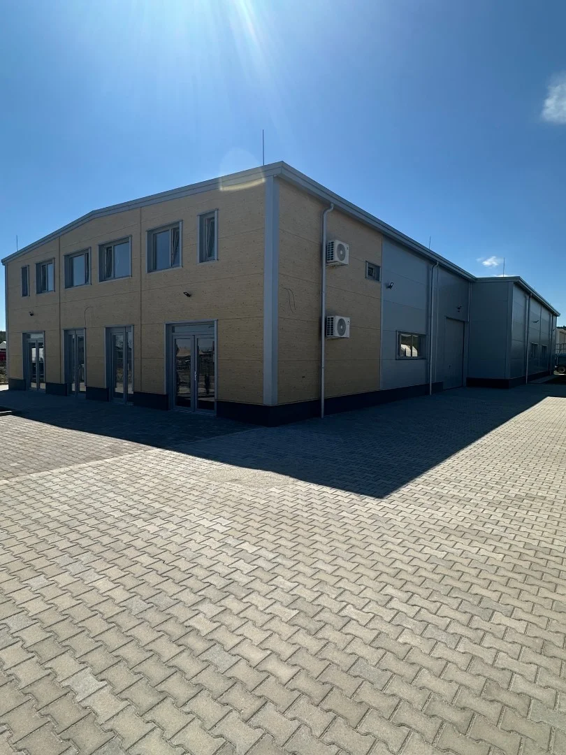 Eladó csarnok ipari / raktár Gödöllő Telkes Mária Krt. - Kép 2