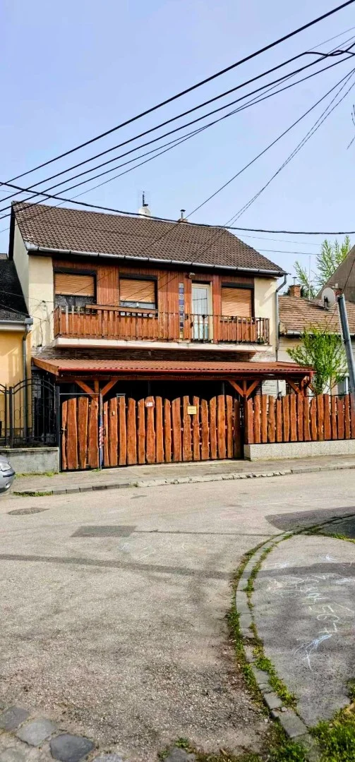 Eladó családi ház Budapest Verebély utca