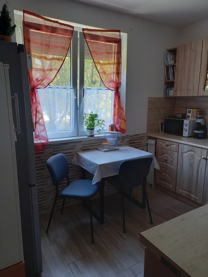 Eladó panel lakás Dunaújváros Táncsics M. - Kép 2
