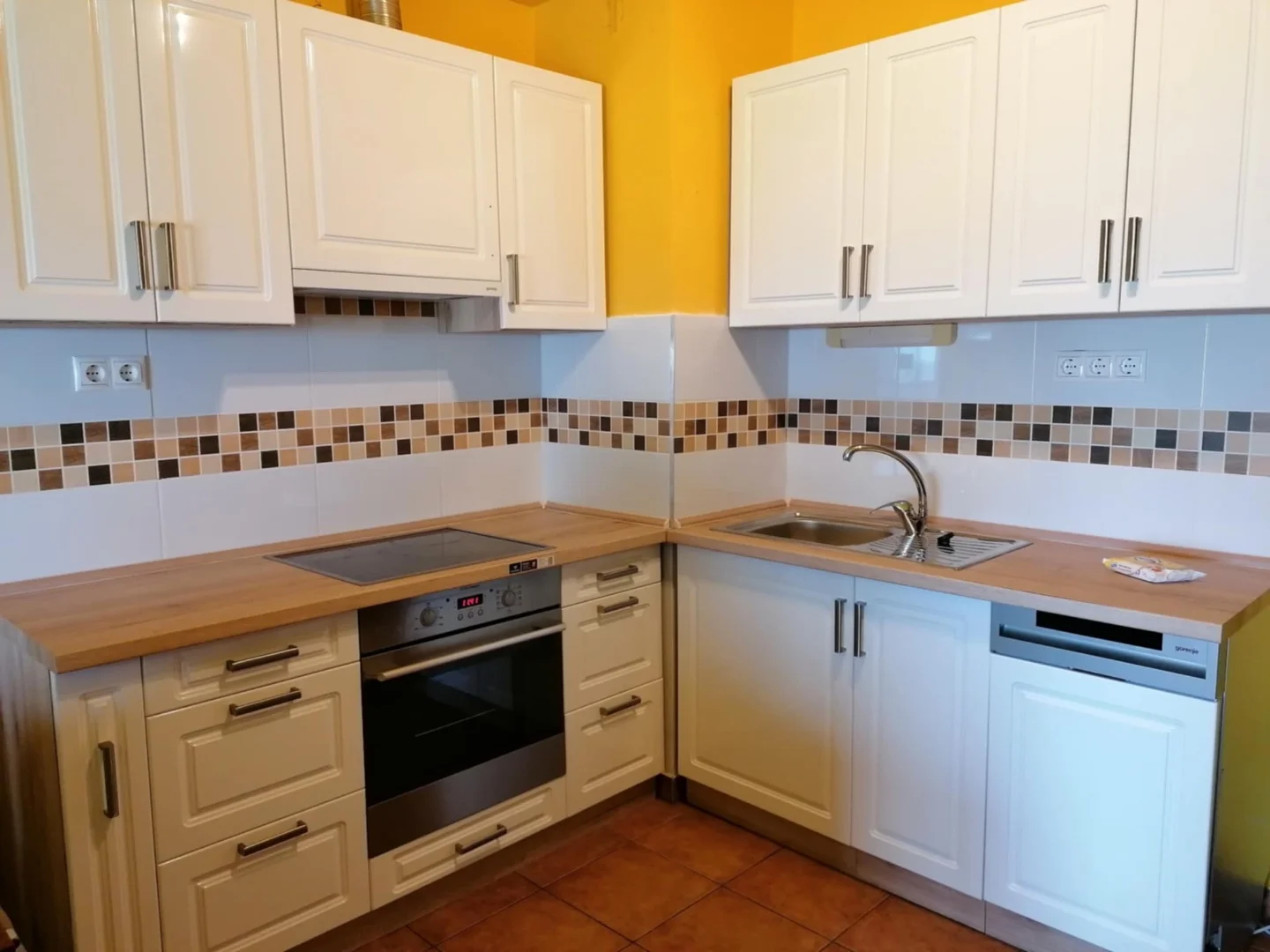 Eladó tégla lakás Pécs Fellbach - Kép 2
