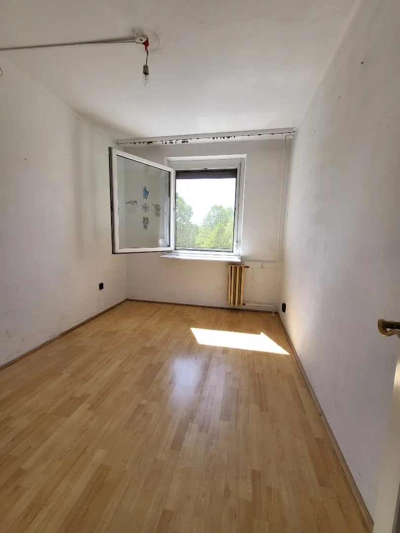 Eladó panel lakás Ajka Deák F. utca - Kép 5
