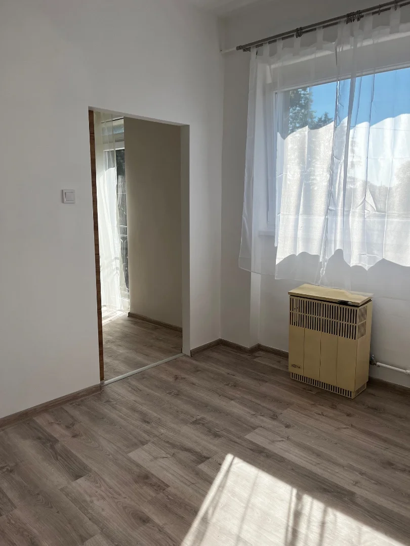 Eladó panel lakás Bátonyterenye Iskola út - Kép 2