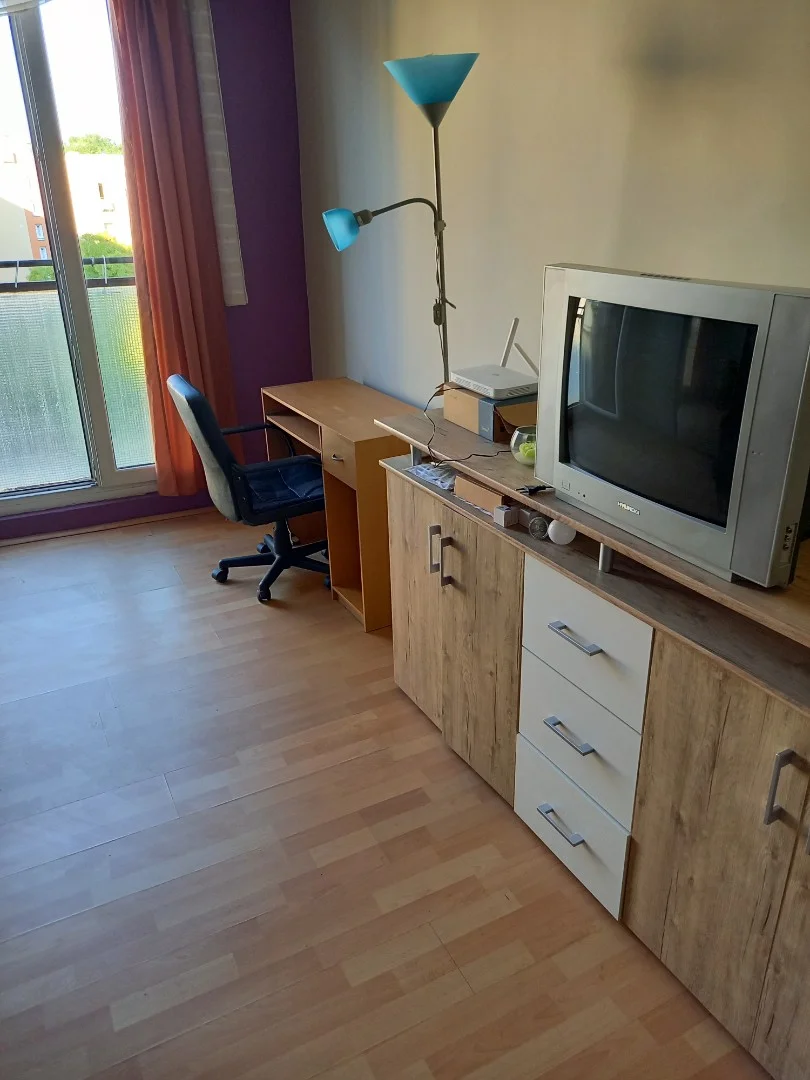 Kiadó panel lakás Pécs Gosztonyi Gyula út - Kép 6