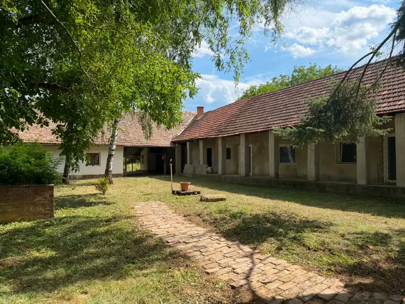 Eladó családi ház Bodony Liget