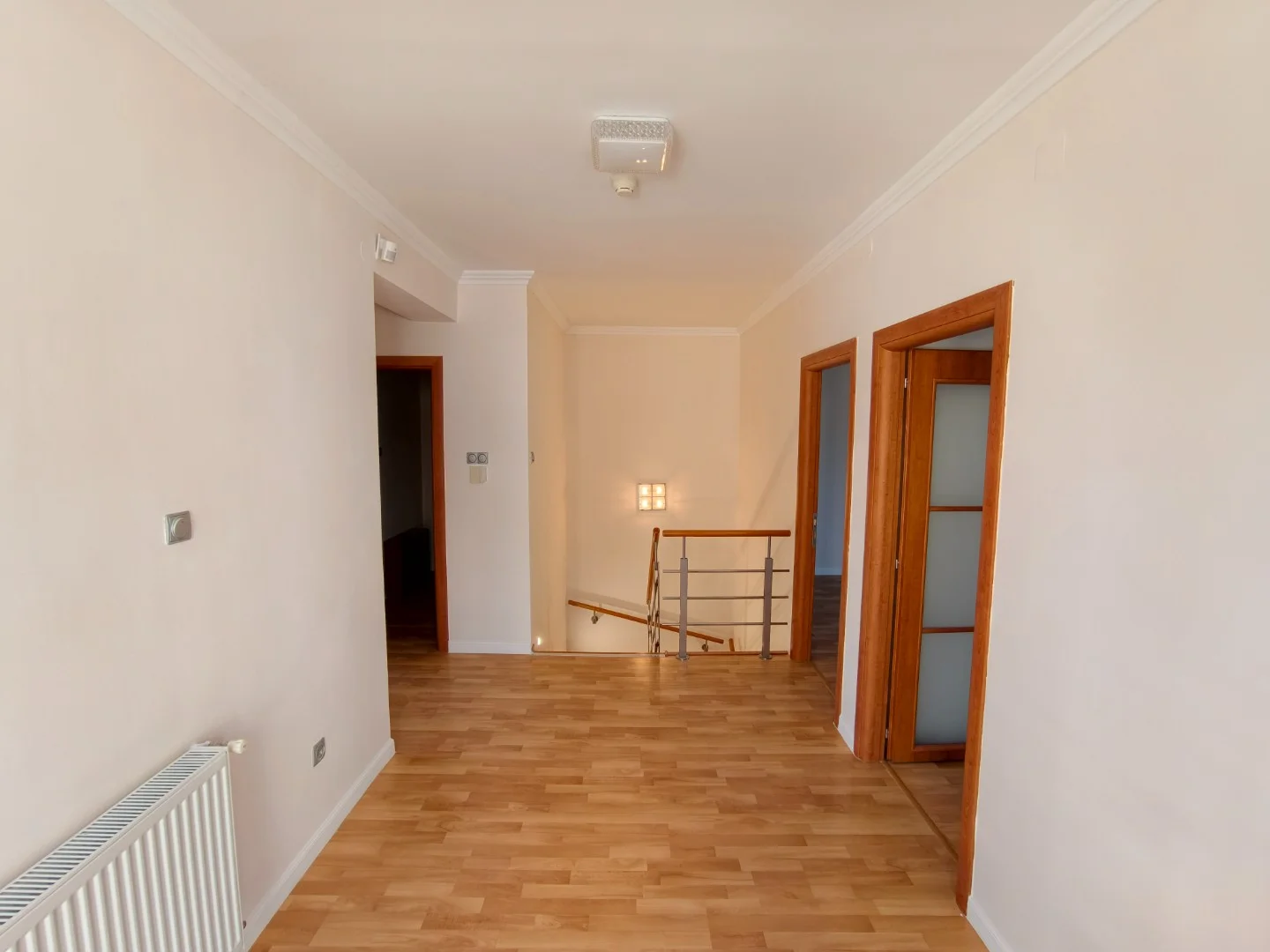 Eladó ikerház Gödöllő Buzogány utca - Kép 11