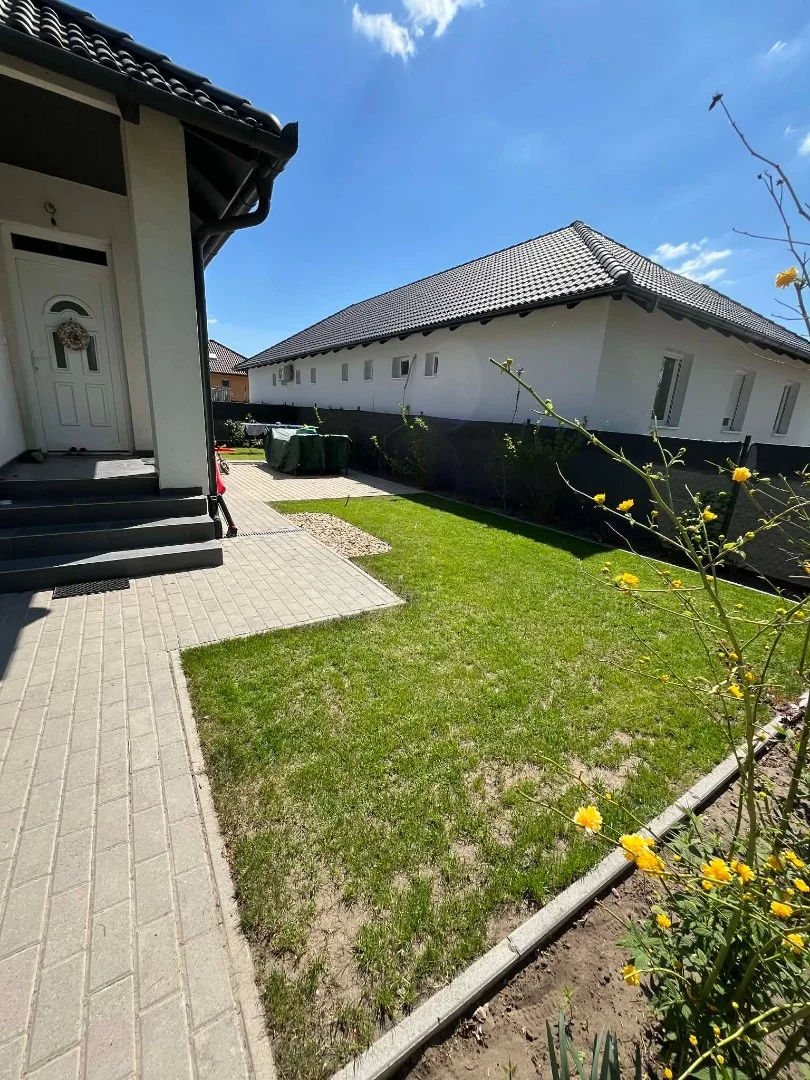 Eladó ikerház Monor Dózsa György utca - Kép 2