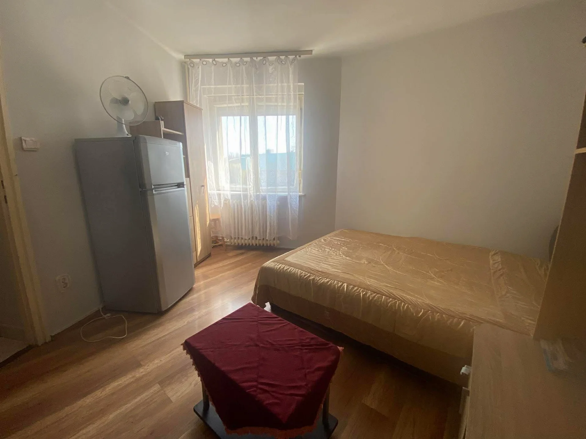 Eladó lakás Dunaújváros Görbe utca - Kép 3