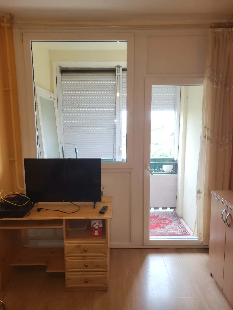 Eladó panel lakás Szeged Ipoly sor - Kép 3