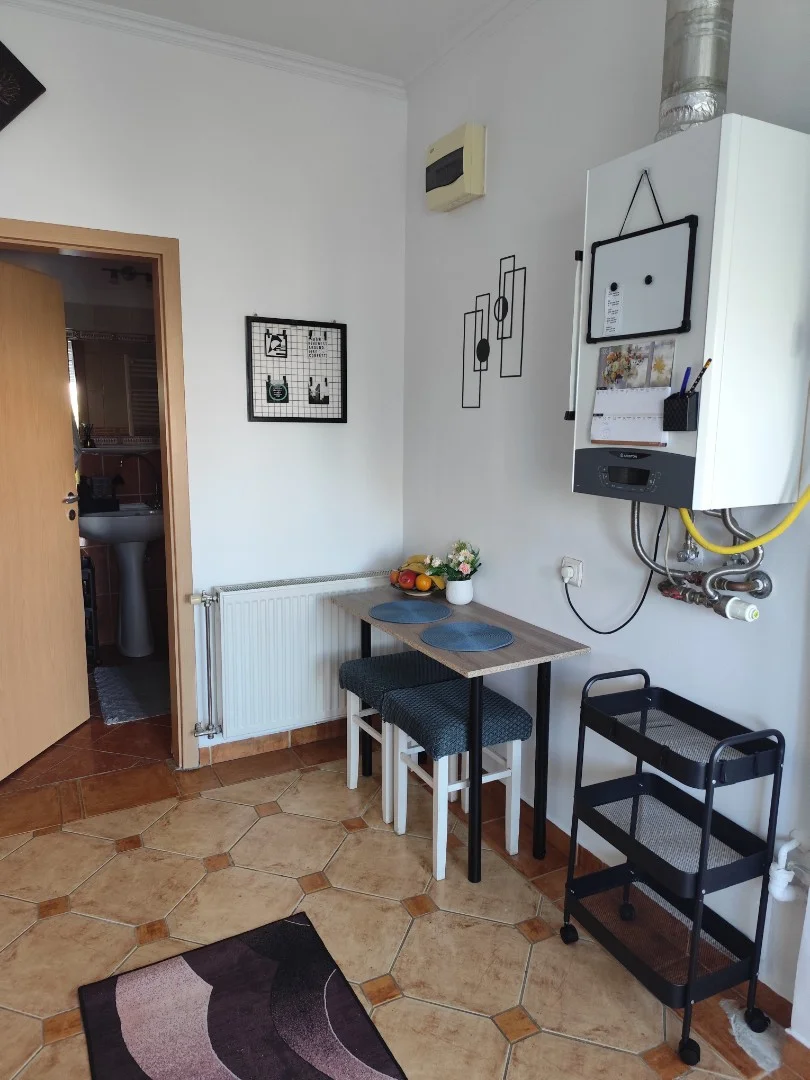 Kiadó tégla lakás Nyíregyháza László utca - Kép 6