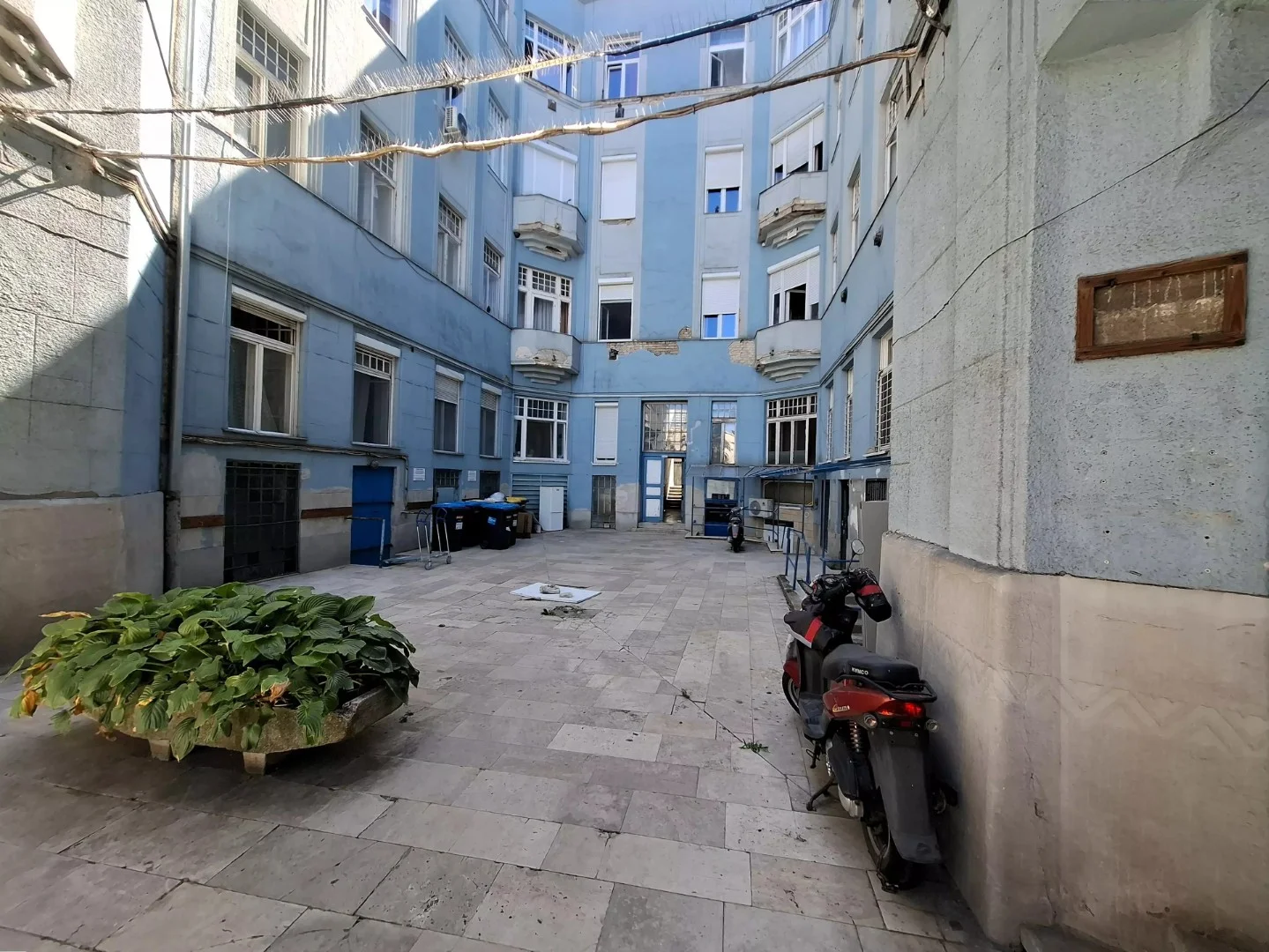 Eladó tégla lakás Budapest 10. ker. Liget tér - Kép 9