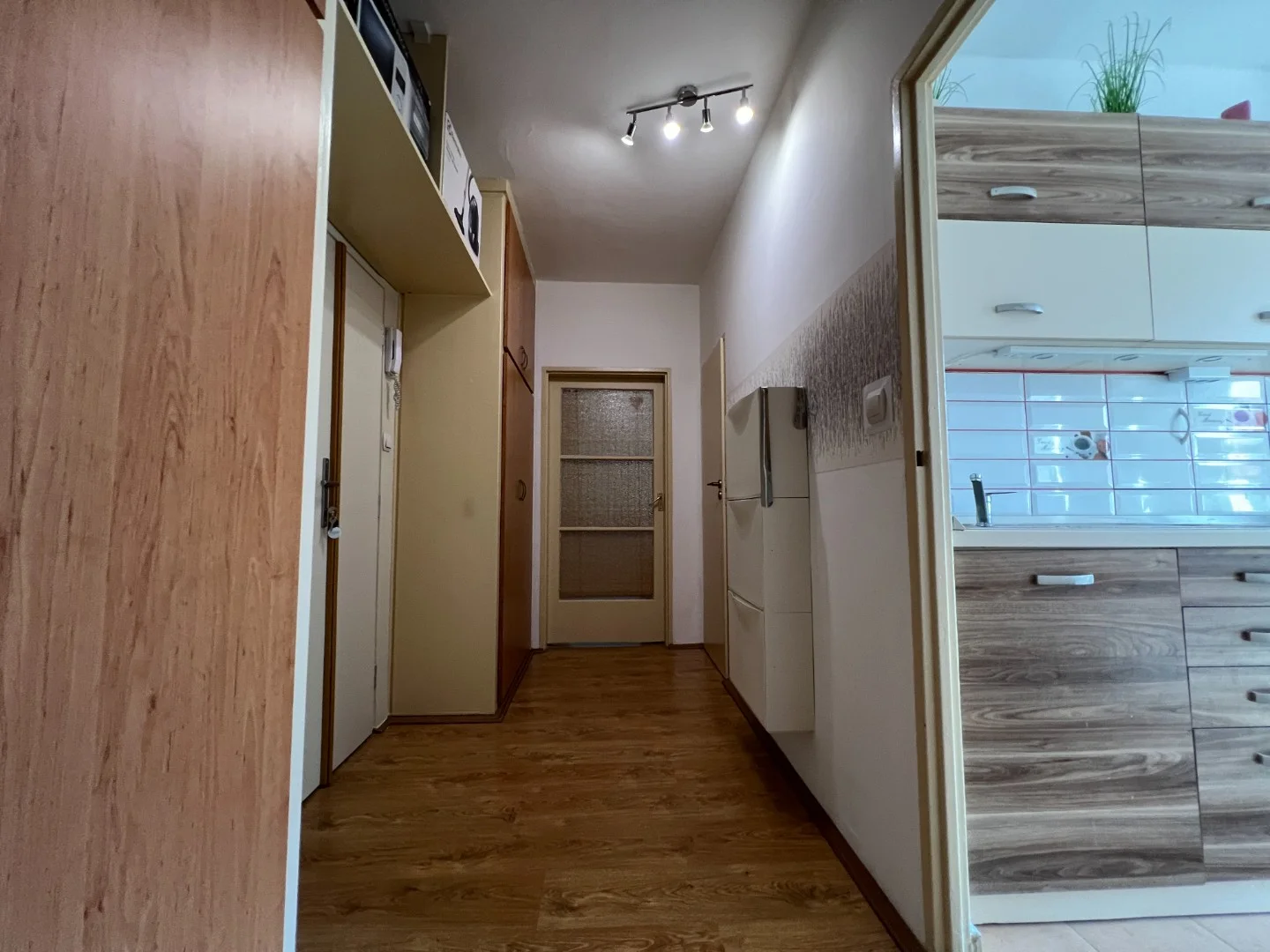 Eladó panel lakás Pécs - Kép 11