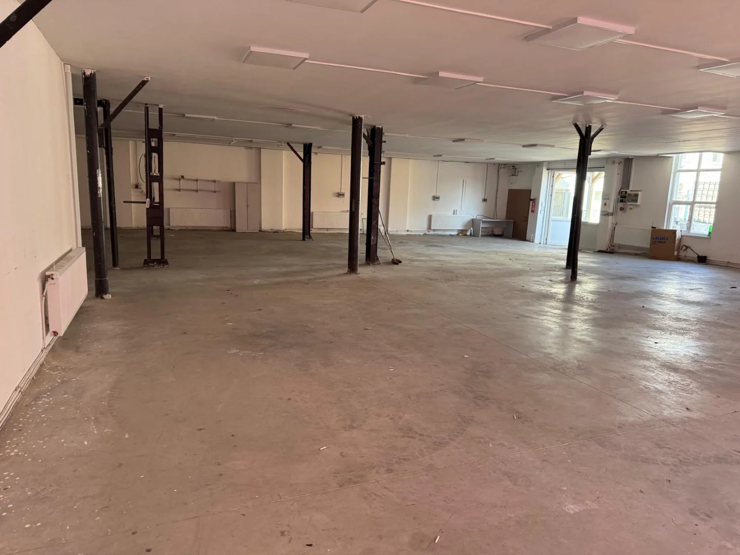 Kiadó raktár ipari / raktár Budapest 21. ker. Színesfém utca - Kép 12