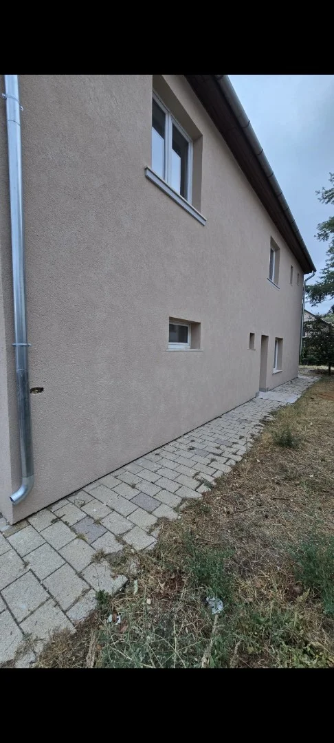 Eladó családi ház Fót - Kép 8