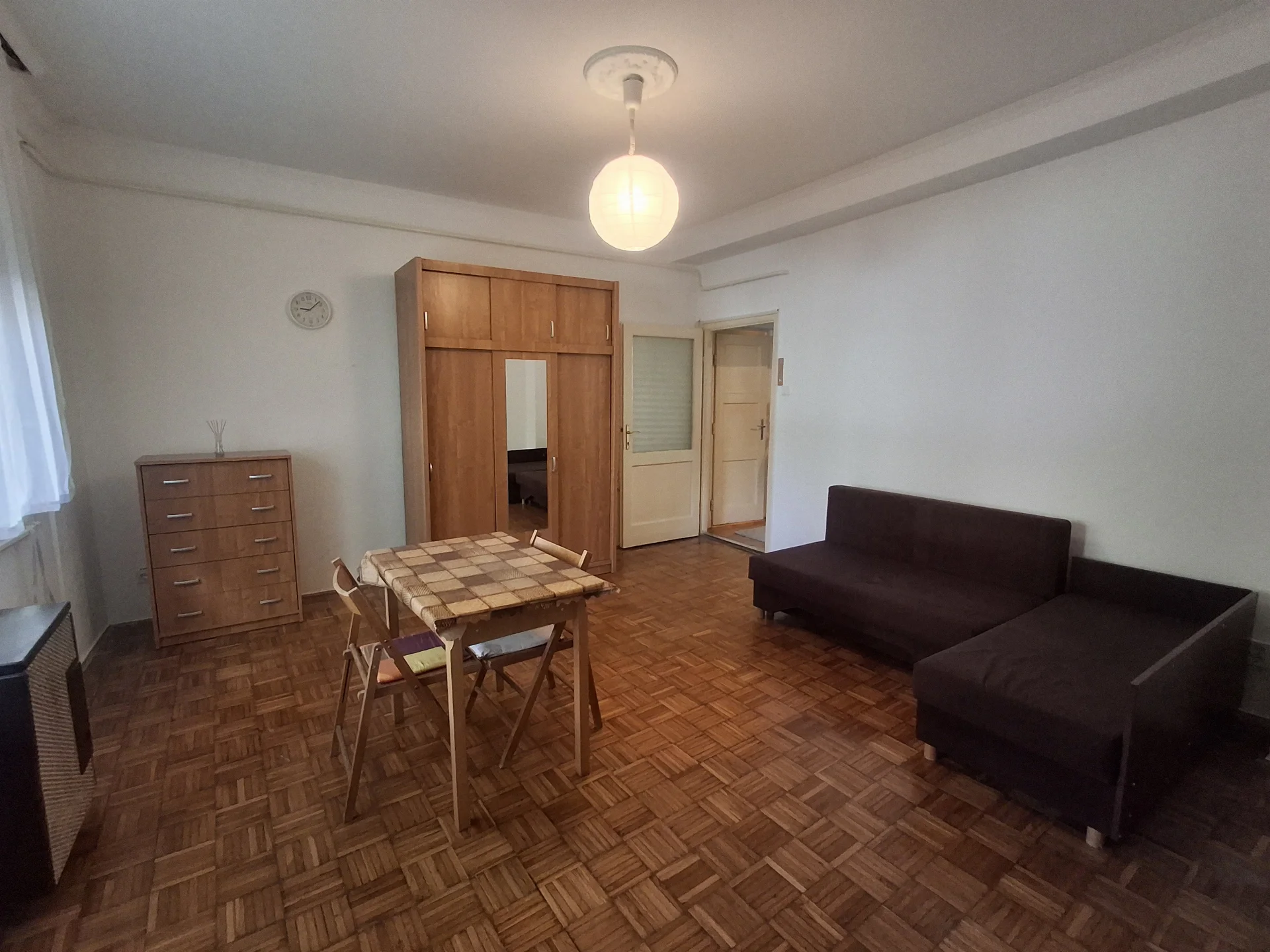 Eladó lakás Budapest 14. ker. Varsó utca - Kép 2