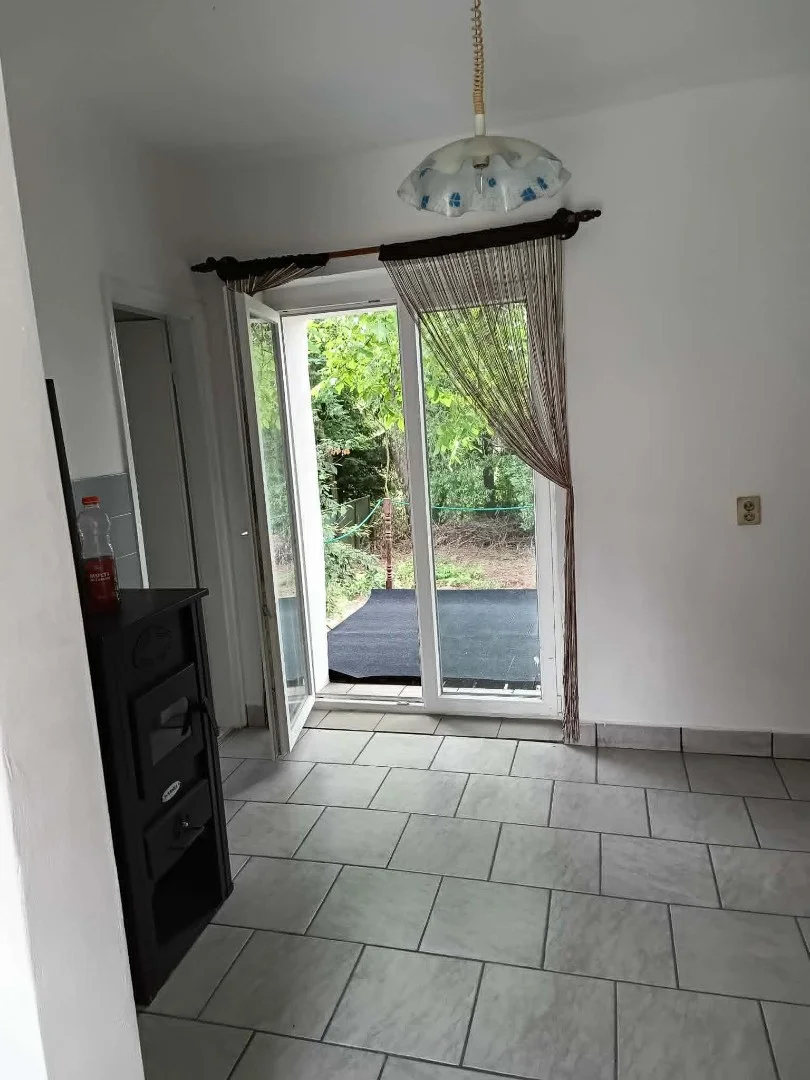Eladó családi ház Zirc jókai - Kép 2